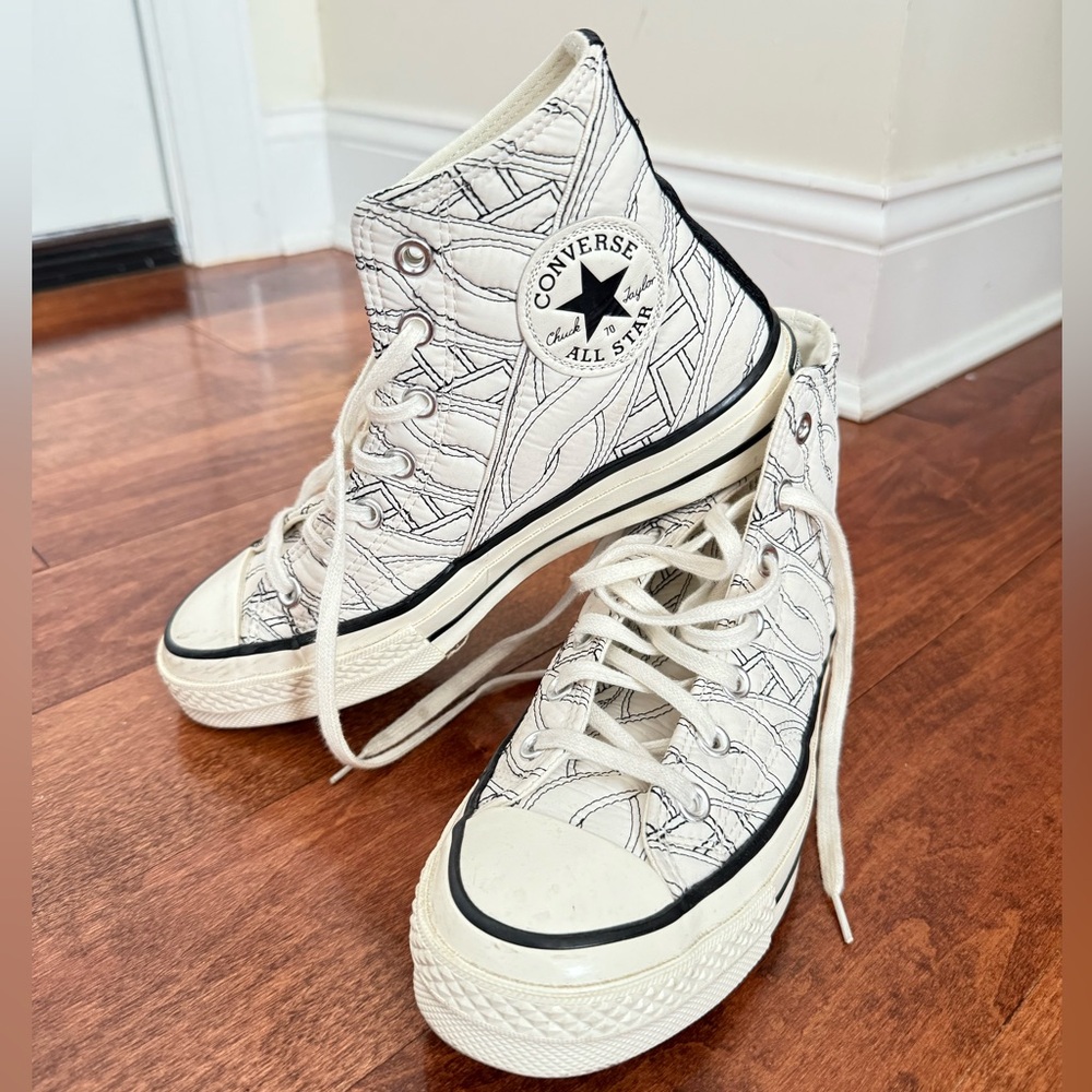 Converse Women's High-Top Sneakers - White and Black